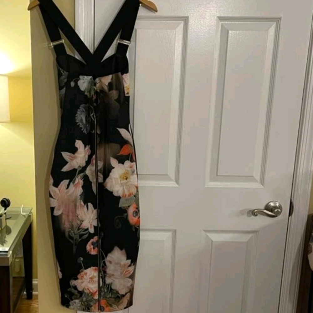 Ted Baker London black floral cocktail dress- TB SIZE 1 - Picture 3 of 4